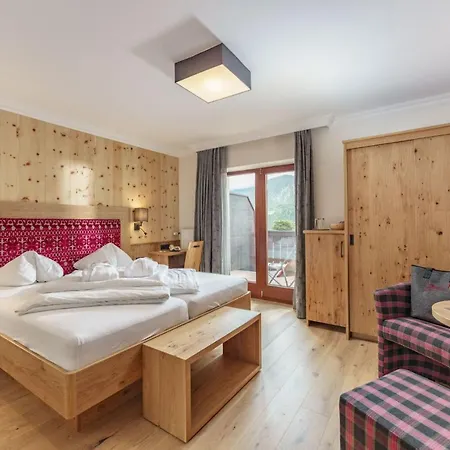 Hotel Panoramahotel Guertl 3*