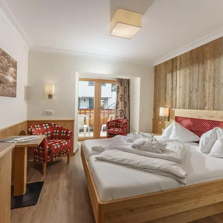 Panoramahotel Guertl 3* Haus im Ennstal