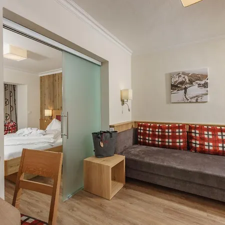 Panoramahotel Guertl Hotel Haus im Ennstal