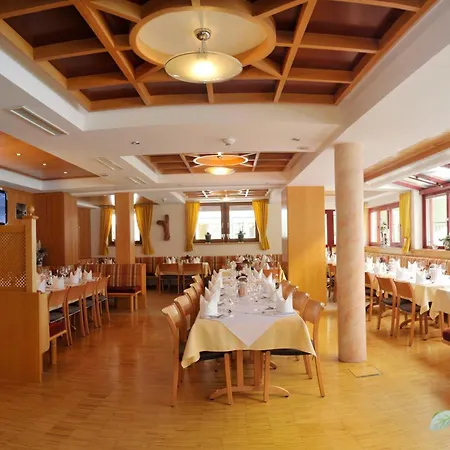 Hotel Panoramahotel Guertl Haus im Ennstal