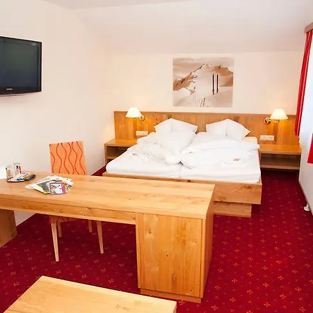 Panoramahotel Guertl 3*