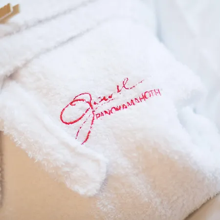 Panoramahotel Guertl 3* Haus im Ennstal