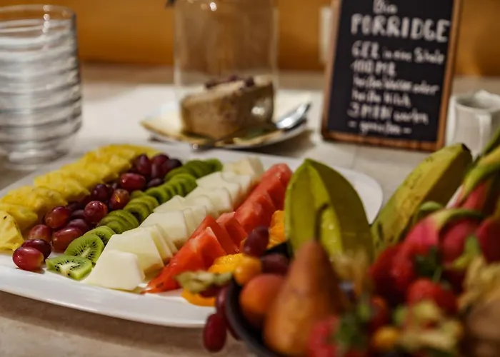 فندق Panoramahotel Guertl هاوس إم إنيستال