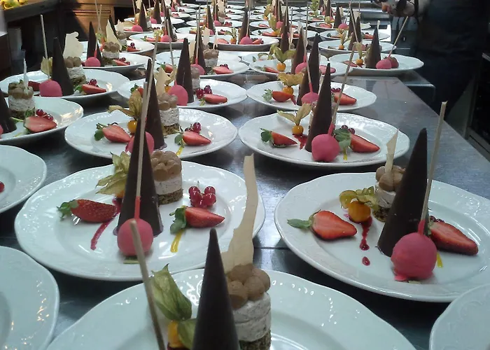 Panoramahotel Guertl فندق