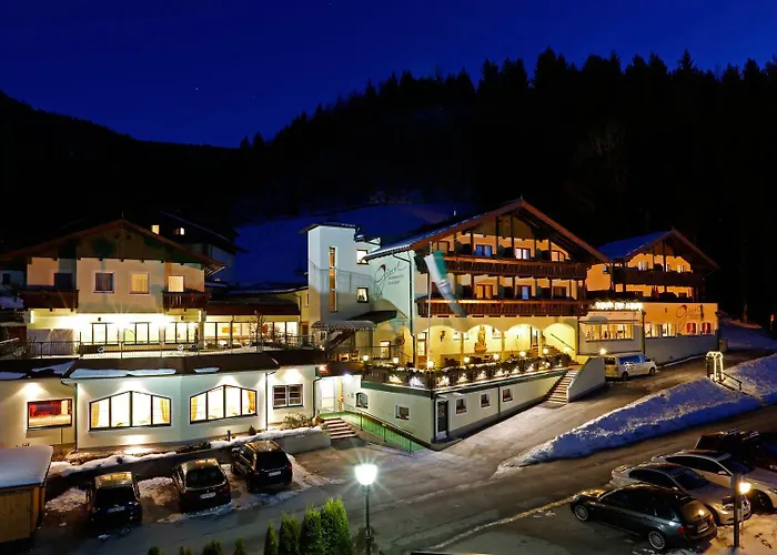 Panoramahotel Guertl 3* هاوس إم إنيستال