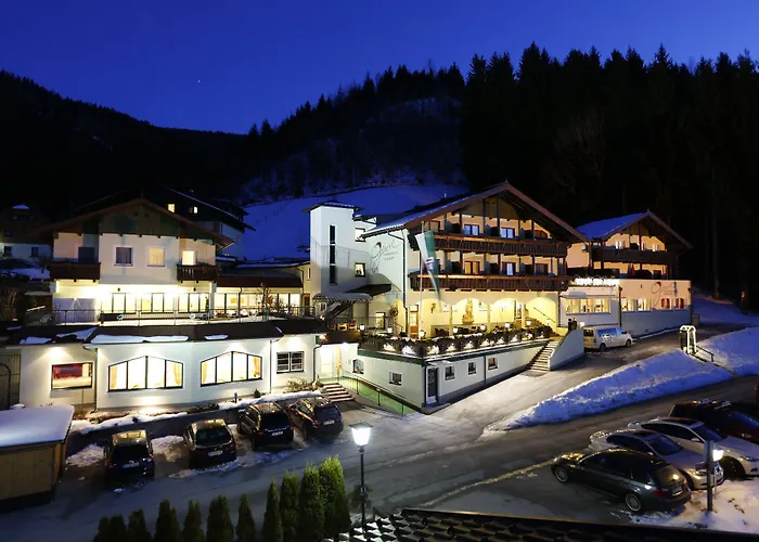 فندق Panoramahotel Guertl 3*