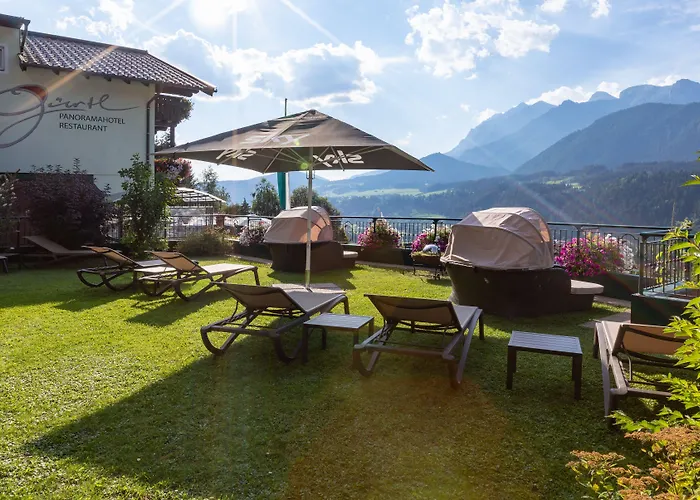 فندق Panoramahotel Guertl هاوس إم إنيستال