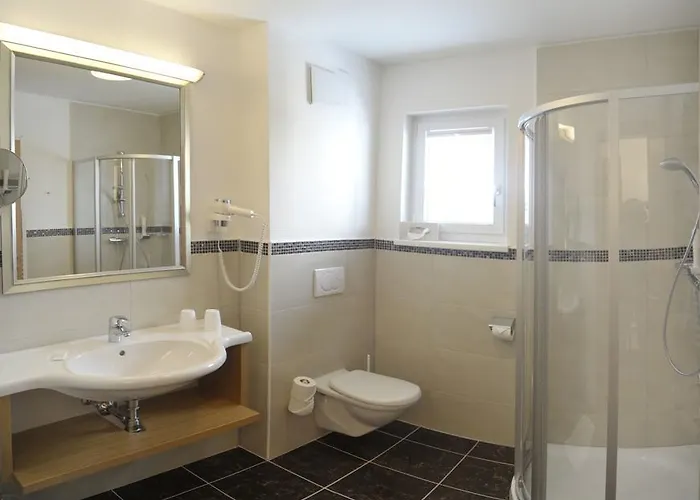 Panoramahotel Guertl 3* هاوس إم إنيستال